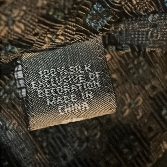 Kate Hill Silk Blazer - Picture 11 of 11